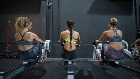 Mujeres en el gym Mujeres en el gym