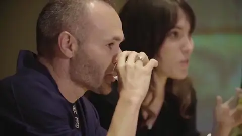 Andrés Iniesta, nueva imagen de turismo en Japón: "Kobe es una ciudad muy colorida" (Parte 2) Andrés Iniesta, nueva imagen de turismo en Japón: "Kobe es una ciudad muy colorida" (Parte 2)