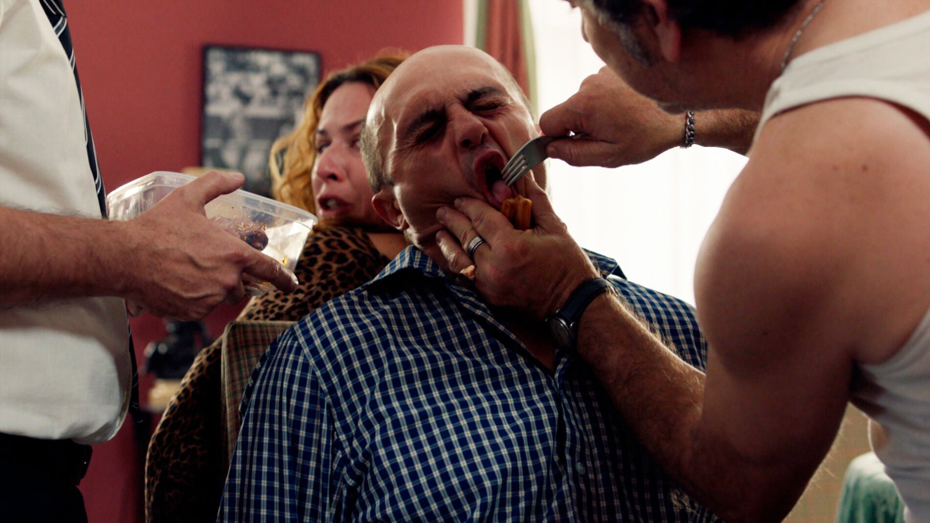 Almudena y Alfonso, secuestrados y amenazados por Teo y Pascual