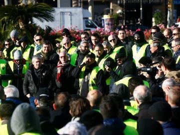 Taxistas se manifiestan en Barcelona.