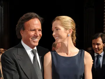 Julio Iglesias y Miranda Rijnsburger Julio Iglesias y Miranda Rijnsburger