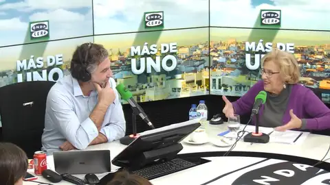 Manuela Carmena insiste en colaborar con la Comunidad de Madrid: "Tienen razón los taxistas, se ha incumplido la norma" Manuela Carmena insiste en colaborar con la Comunidad de Madrid: "Tienen razón los taxistas, se ha incumplido la norma"