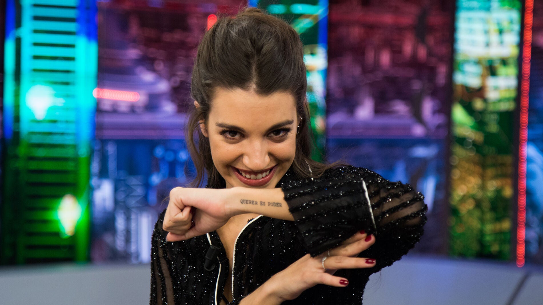 'Querer es poder', el tatuaje que une a Ana Guerra y a su padre para siempre