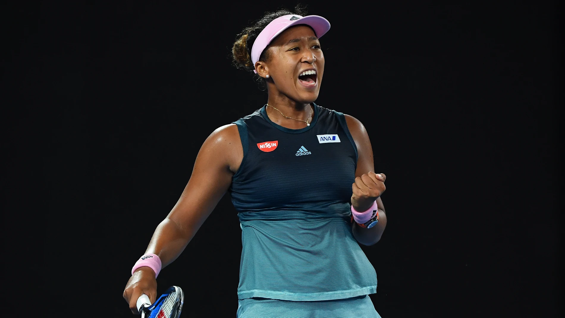 Naomi Osaka celebra su victoria contra Pliskova Naomi Osaka celebra su victoria contra Pliskova
