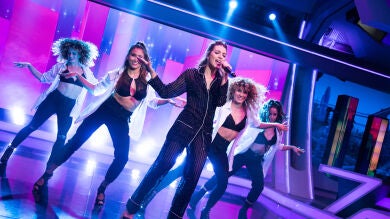 La sensual interpretación en directo de Ana Guerra con su nuevo single 'Bajito' en 'El Hormiguero 3.0'