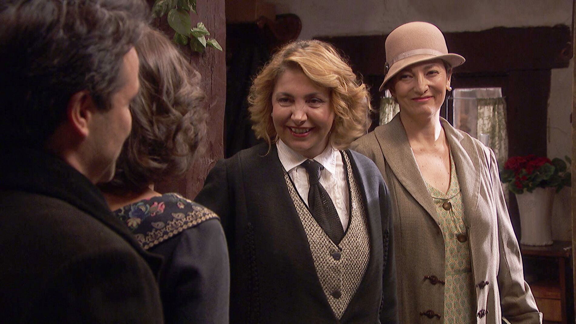 Jose Monteagudo, la escritora que visita Puente Viejo para defender a la mujer y el amor libre 