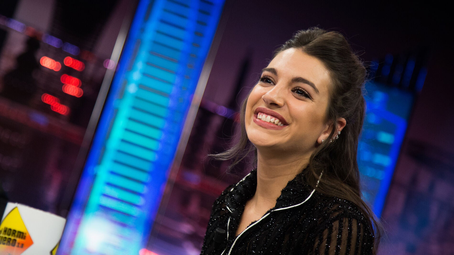 Ana Guerra deslumbra con su look en su entrada al programa: "Vengo a 'El Hormiguero 3.0' en pijama"