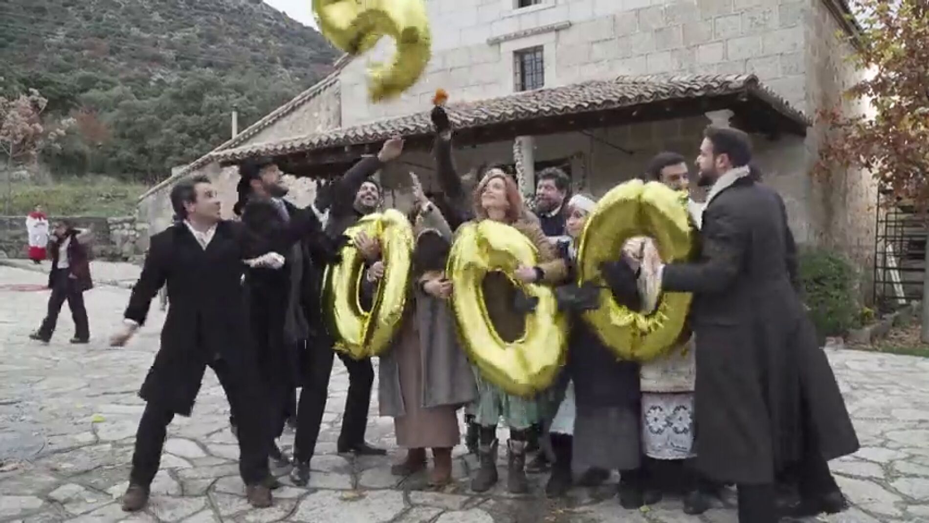 As&iacute; celebran los actores de Puente Viejo los 2.000 cap&iacute;tulos