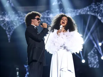 Carlos Baute y Ruth Lorenzo llevan la magia con ‘Endless Love’ en ‘Tu cara me suena’ Carlos Baute y Ruth Lorenzo llevan la magia con ‘Endless Love’ en ‘Tu cara me suena’