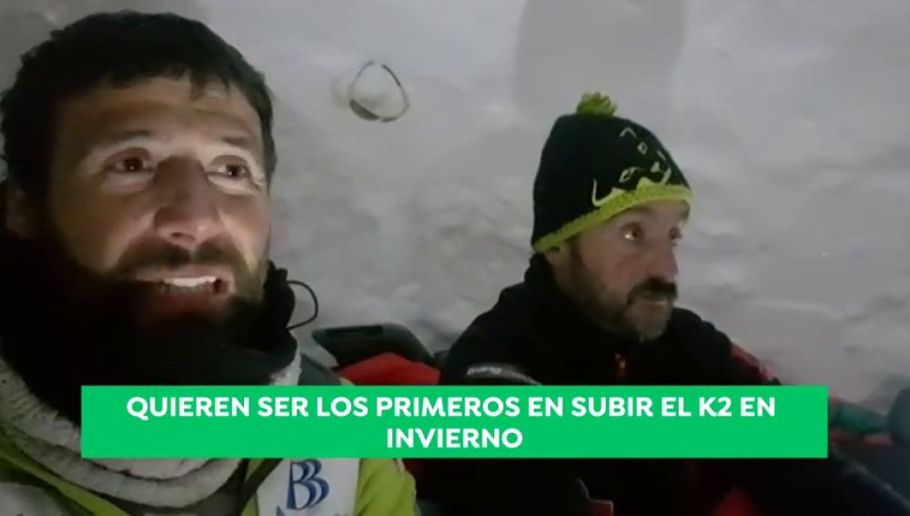 Un hito del alpinismo: Alex Txikon y su equipo construyen iglús en el campo base del K2 en pleno invierno