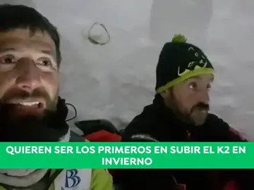 Un hito del alpinismo: Alex Txikon y su equipo construyen iglús en el campo base del K2 en pleno invierno Un hito del alpinismo: Alex Txikon y su equipo construyen iglús en el campo base del K2 en pleno invierno