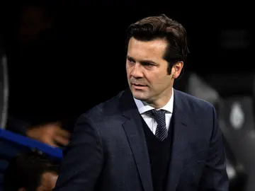 Santiago Solari, en la banda del Bernabéu Santiago Solari, en la banda del Bernabéu
