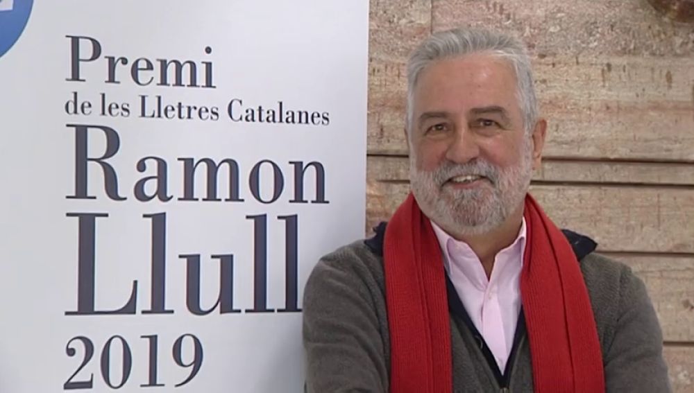 El escritor Rafel Nadal premio Ramón LLull 2019 