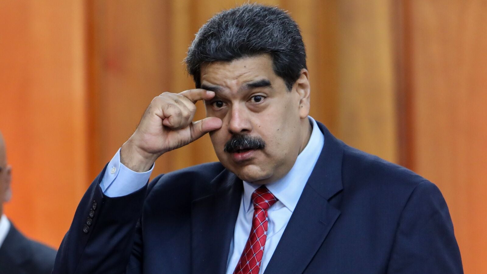 La situación económica se agrava en Venezuela y Maduro vuelve a devaluar el bolívar