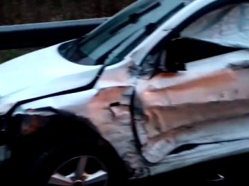 Una colisión múltiple entre 9 coches deja tres heridos en Asturias