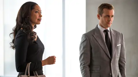 Jessica Pearson y Harvey Specter Jessica Pearson y Harvey Specter