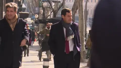 El presidente de la Junta de Andalucía reclama 4.000 millones extras de financiación El presidente de la Junta de Andalucía reclama 4.000 millones extras de financiación