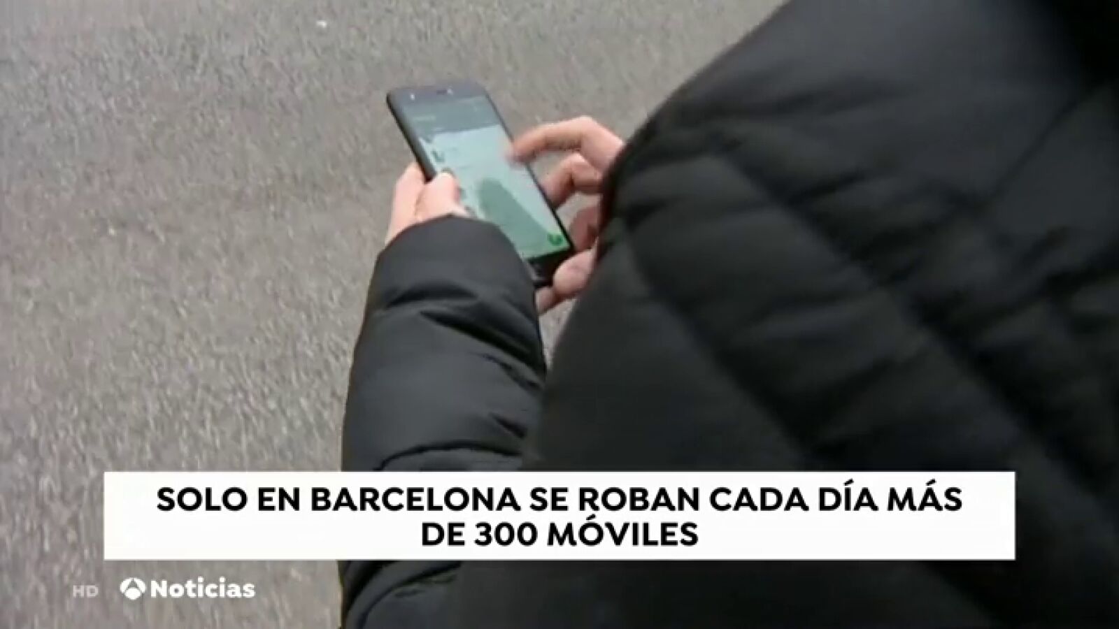 Más de 120.000 móviles son robados cada año en Barcelona y vendidos en el mercado negro en Marruecos y Argelia