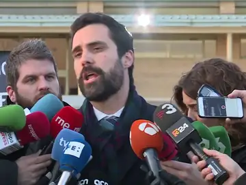 Los políticos independentistas se quejan de que el frío de la cárcel les impide preparar su defensa Los políticos independentistas se quejan de que el frío de la cárcel les impide preparar su defensa