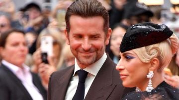 Bradley Cooper y Lady Gaga Bradley Cooper y Lady Gaga