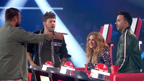 Antonio Orozco arruina la broma de ‘Fon’ a Paulina Rubio: “¡No paran de pelear!” Antonio Orozco arruina la broma de ‘Fon’ a Paulina Rubio: “¡No paran de pelear!”