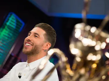 Sergio Ramos, en 'El Hormiguero 3.0' sobre su documental: "Un legado para los niños que quieren soñar" Sergio Ramos, en 'El Hormiguero 3.0' sobre su documental: "Un legado para los niños que quieren soñar"