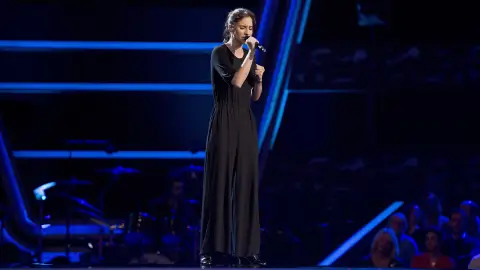 Teresa Ferrer canta ‘Defying gravity’ en las ‘Audiciones a ciegas’ de ‘La Voz’ ACTUACIÓN TERESA FERRER | AUDICIONES A CIEGAS