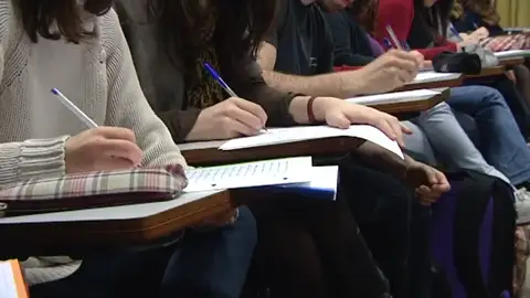 La justicia da la razón a un padre que se niega a pagar la universidad privada de su hija La justicia da la razón a un padre que se niega a pagar la universidad privada de su hija