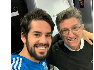 El mensaje de Isco junto a Chendo en Twitter El mensaje de Isco junto a Chendo en Twitter