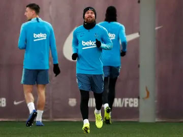 Leo Messi entrena con el Barça Leo Messi entrena con el Barça