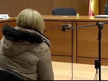 Juzgan a una mujer que contrató a varias personas para que mataran a su marido