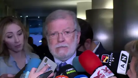 Ibarra propone que PP y Cs aprueben los Presupuestos de Sánchez pactando con él una fecha para las elecciones Ibarra propone que PP y Cs aprueben los Presupuestos de Sánchez pactando con él una fecha para las elecciones