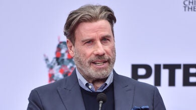 Son clavados: El espectacular parecido físico de la hija de John Travolta, Ella Blue, con el actor de 'Grease' 