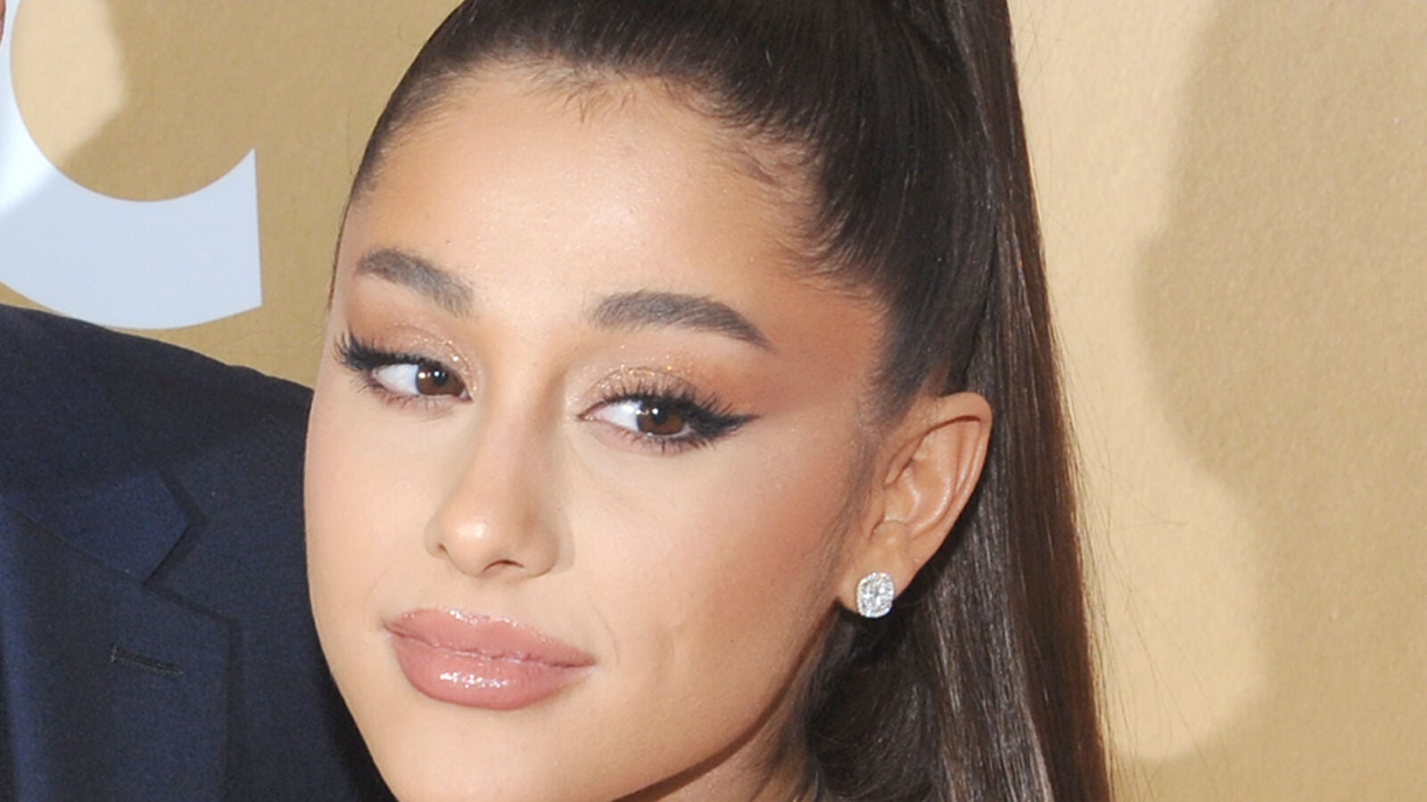 La esperada respuesta de Ariana Grande a los rumores de bisexualidad