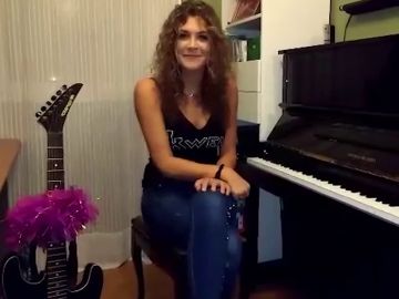 La talent rockanrolera, Laura Gonz&aacute;lez nos ense&ntilde;a d&oacute;nde ensaya para 'La Voz'
