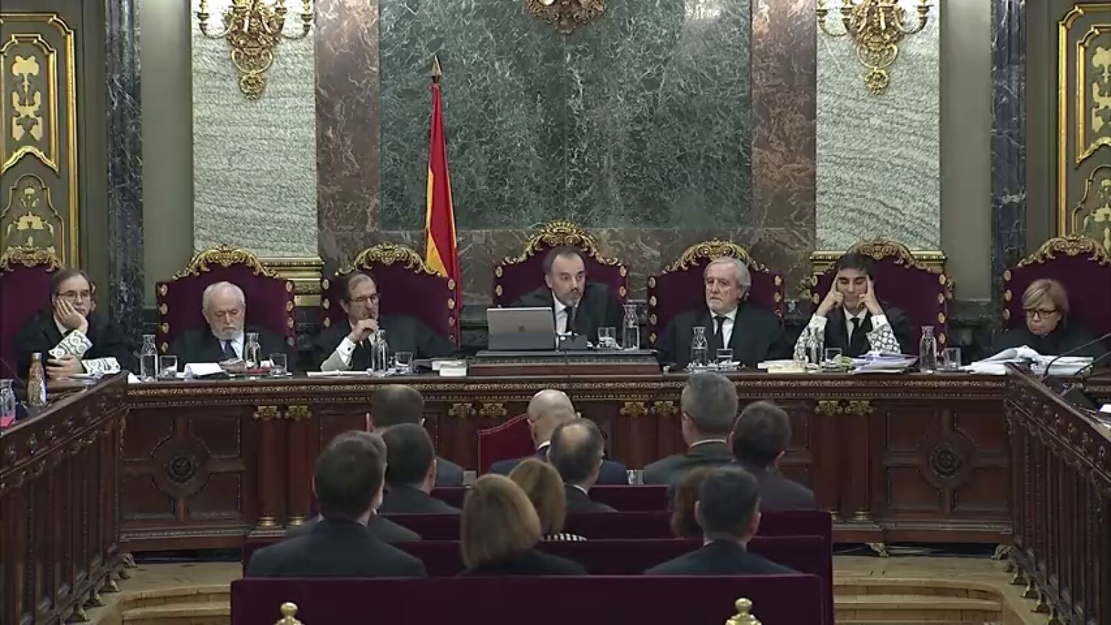  El TS autoriza a los acusados lucir lazos amarillos al considerarlo 