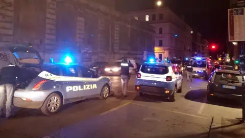 Cuatro apuñalados en Roma antes del Lazio vs Sevilla Cuatro apuñalados en Roma antes del Lazio vs Sevilla