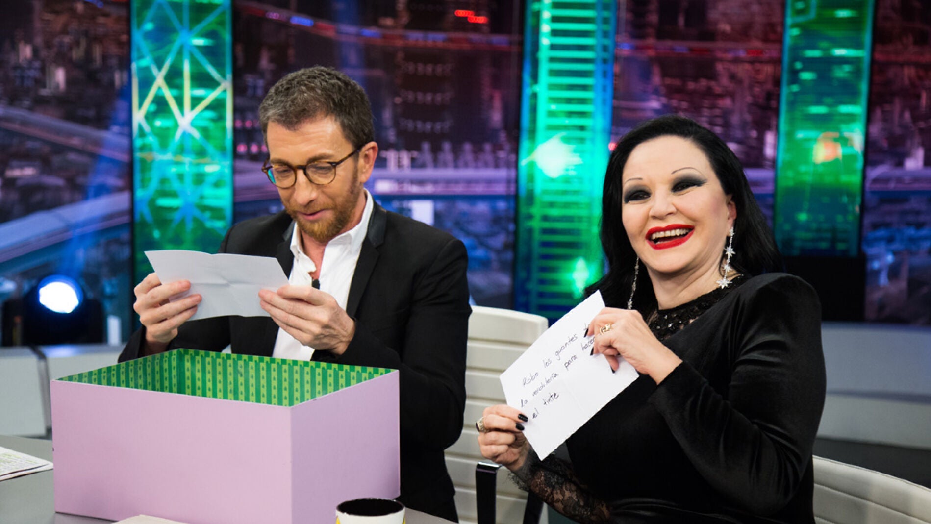 Alaska y Pablo Motos destapan las confesiones m&aacute;s &iacute;ntimas del p&uacute;blico de 'El Hormiguero 3.0' 