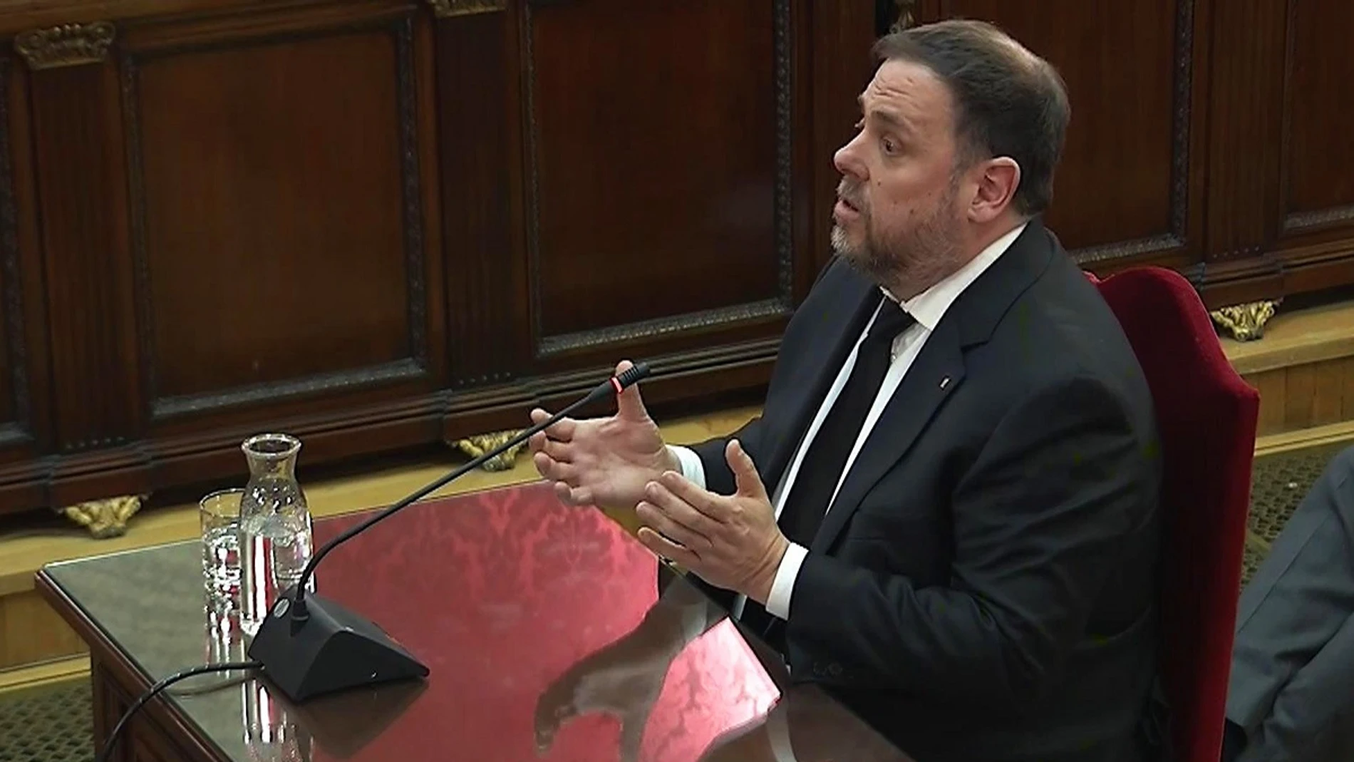 Oriol Junqueras durante su declaración en el juicio al 'procés' Oriol Junqueras durante su declaración en el juicio al 'procés'