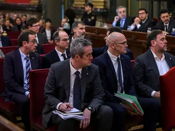 Joaquim Forn junto a Raül Romeva y Oriol Junqueras Joaquim Forn junto a Raül Romeva y Oriol Junqueras
