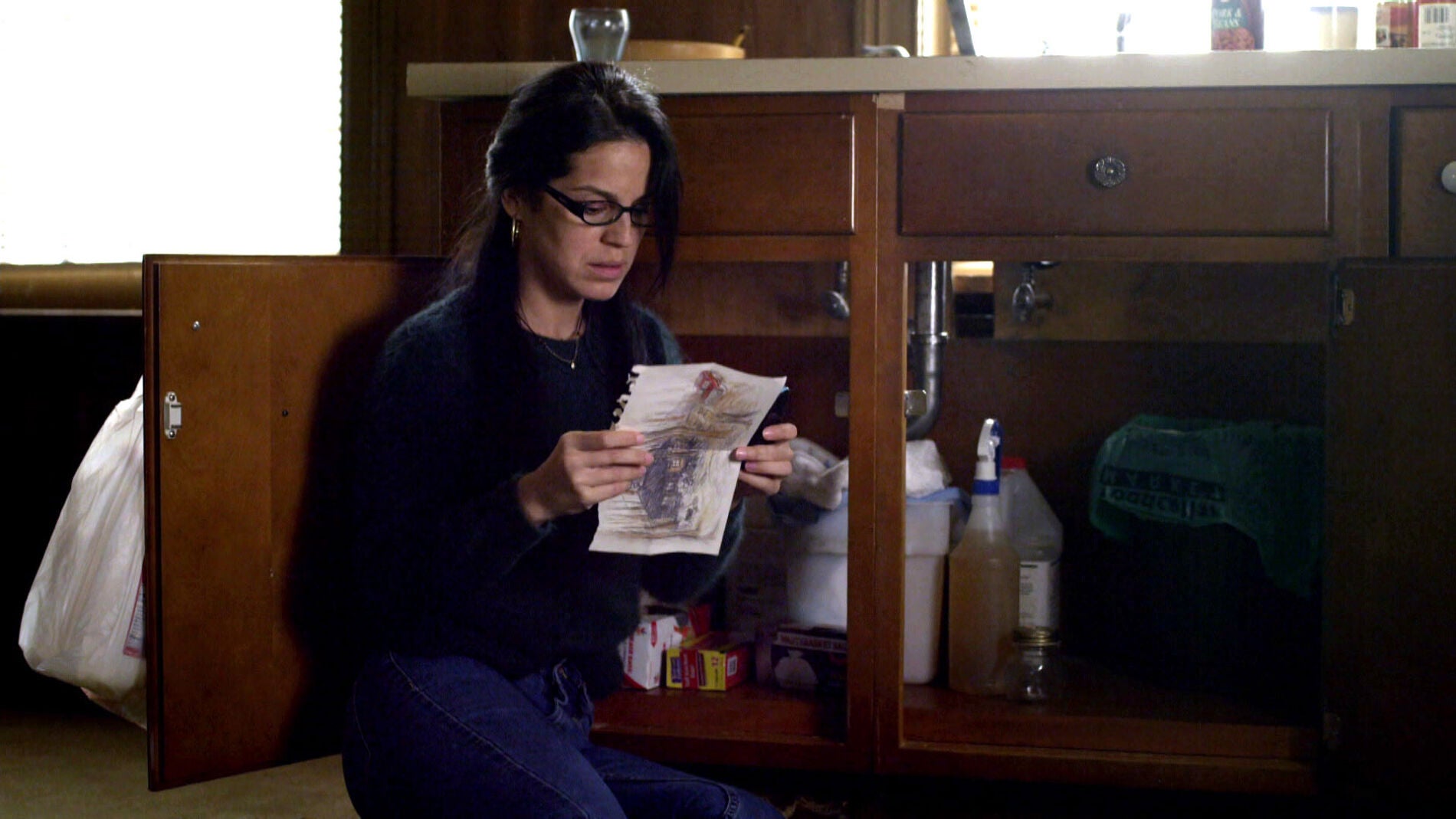 V&iacute;deo: Michaela consigue que Autumn ayude a cambio de los datos de su hija