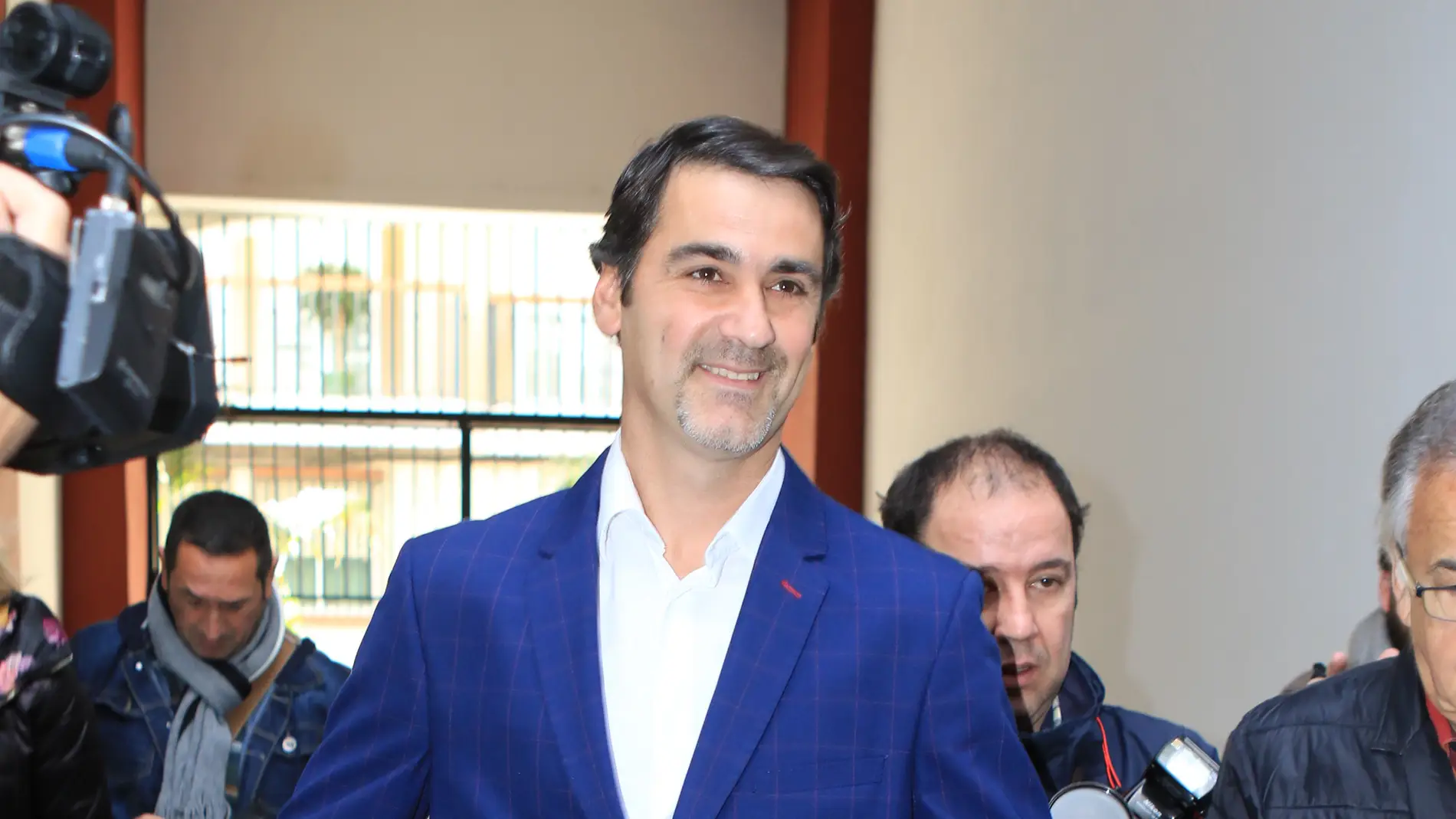 Jesulín de Ubrique durante la multitudinaria convocatoria