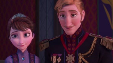Los padres de Elsa y Anna, Iduna y Agnarr Los padres de Elsa y Anna, Iduna y Agnarr