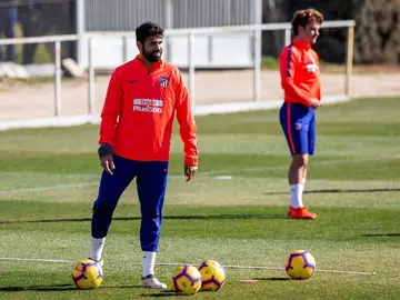 Diego Costa en un entrenamiento con el Atlético de Madrid Diego Costa en un entrenamiento con el Atlético de Madrid