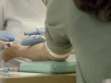 Un análisis de sangre puede detectar prematuramente el cáncer Un análisis de sangre puede detectar prematuramente el cáncer