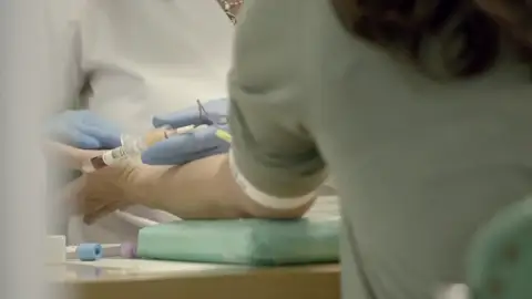 Un análisis de sangre puede detectar prematuramente el cáncer Un análisis de sangre puede detectar prematuramente el cáncer