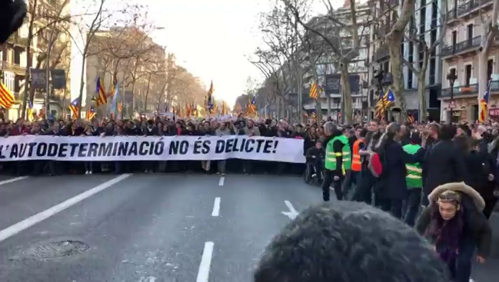 Manifestación en Barcelona contra el juicio al 'procés'