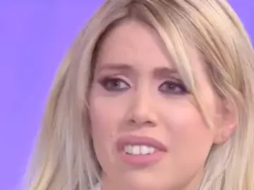 Wanda Nara se emociona en directo Wanda Nara se emociona en directo