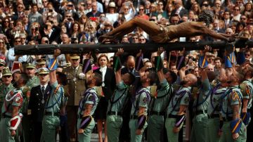 María Dolores de Cospedal en la procesión del Cristo de la Buena Muerte en Málaga