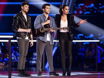 David Bustamante, alucinado con la actuación de Ángel Mosquera y Leonardo Mera en los Asaltos de ‘La Voz’: “Nos habéis transmitido tanto en tan poco tiempo” David Bustamante, alucinado con la actuación de Ángel Mosquera y Leonardo Mera en los Asaltos de ‘La Voz’: “Nos habéis transmitido tanto en tan poco tiempo”